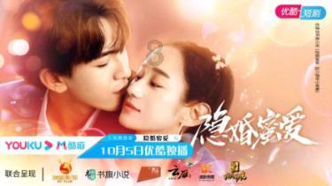 摩娜的时尚装扮